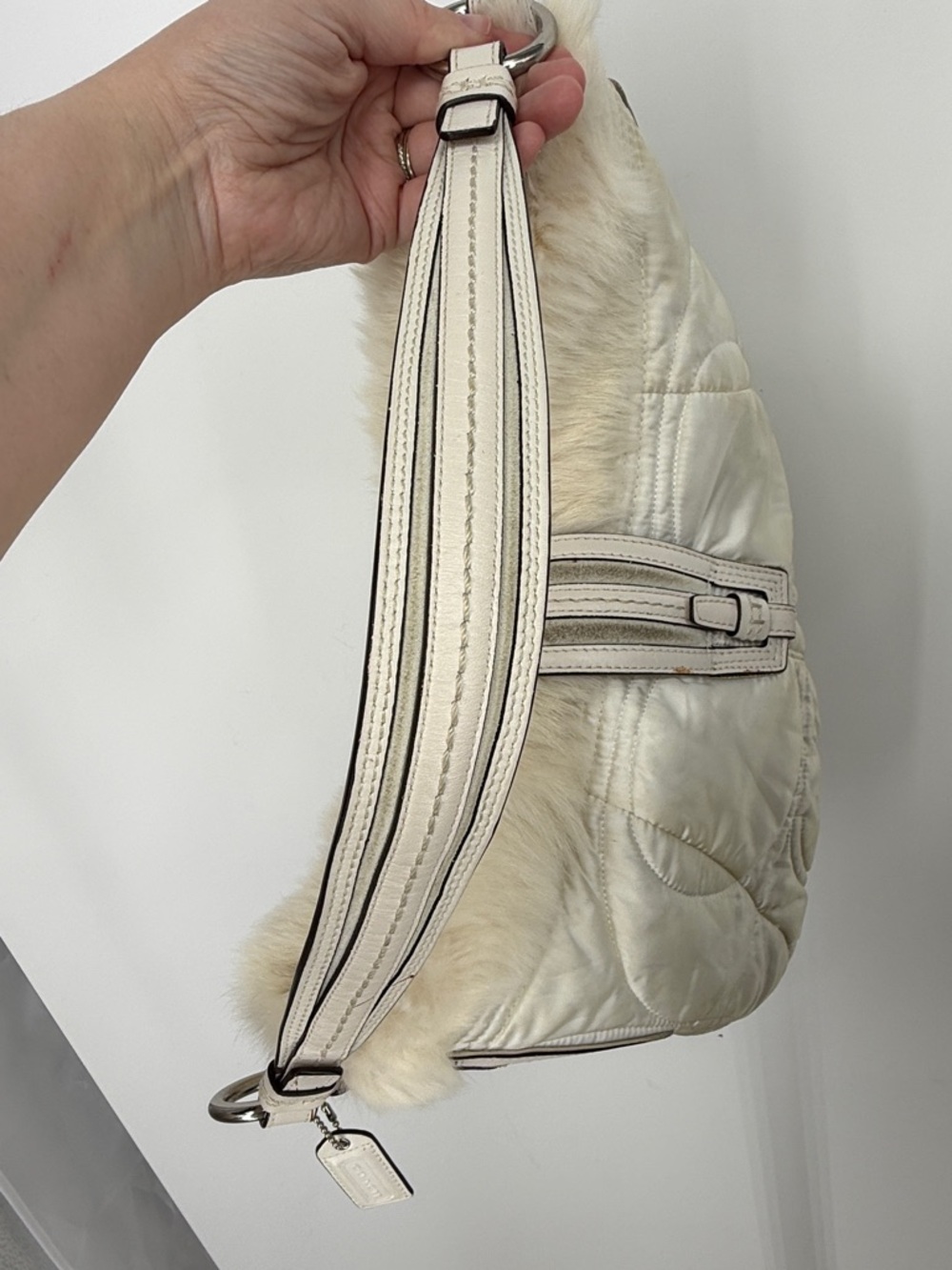 Vtg Y2K Coach “Ski Rabbit” fur hobo bag 2005 - Picture 10 of 16